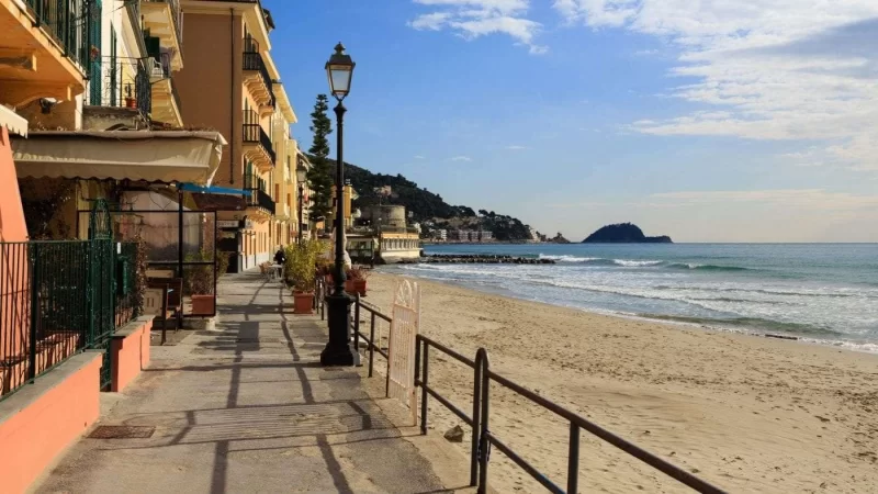 alassio guida viaggio cosa fare come fare