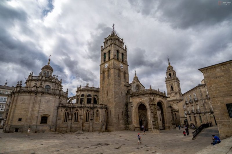 lugo cattedrale cosa vedere guida viaggio