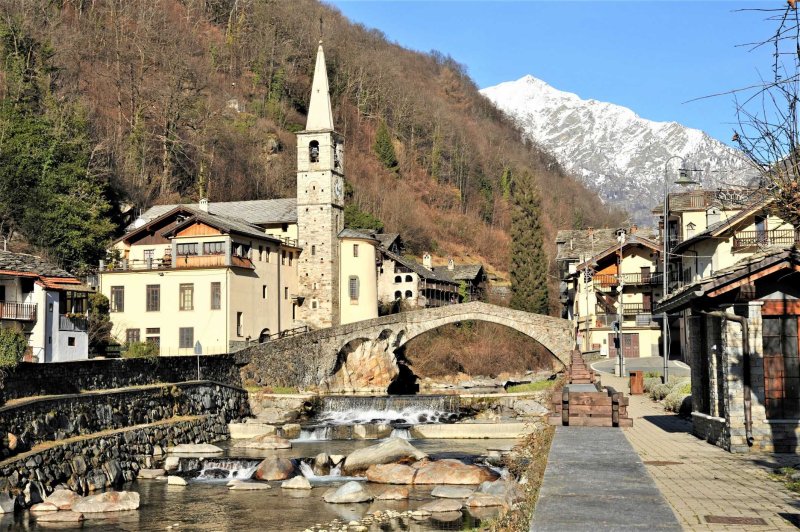 Aosta valle daosta guida viaggio cosa vedere