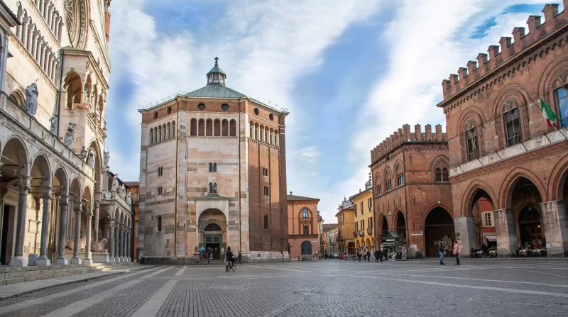 CREMONA COSA VEDERE GUIDA VIAGGIO